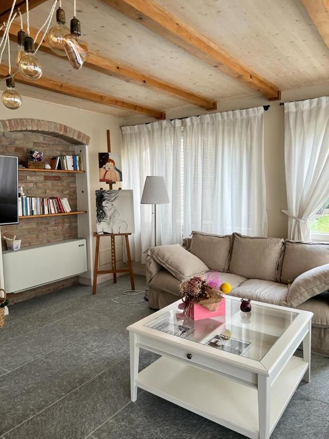 Villa Simona Voghera Eksteriør billede